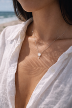 Load image into Gallery viewer, "PALMA" Necklace

